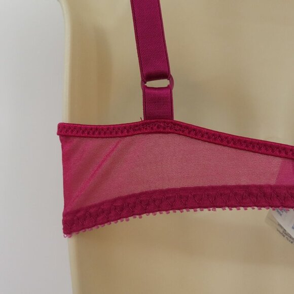 Vintage Vassarette 36B Virtue Red Style 75256 Underwire Bra No Padding NEW NWT - Picture 7 of 15